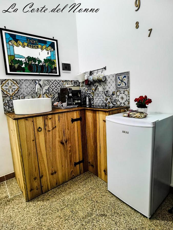 La Corte Del Nonno By Itriahomes Ceglie Messapica Buitenkant foto